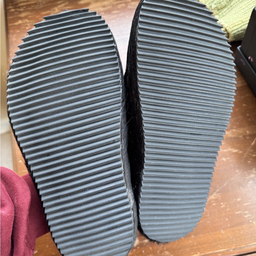 Esenes Worldwide Eyeball Mules - Black (US Men's Size 7) - Picture 5 of 7